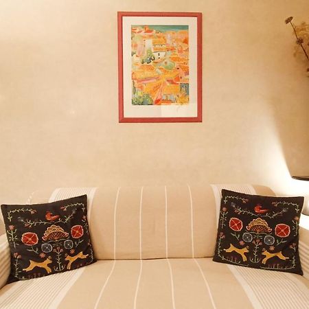 Casa Juli: 70Mq-Centro-Triëst Buitenkant foto