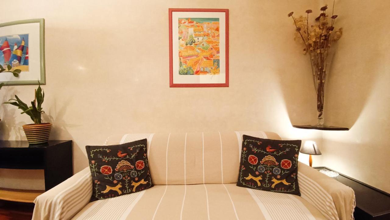 Casa Juli: 70Mq-Centro-Triëst Buitenkant foto