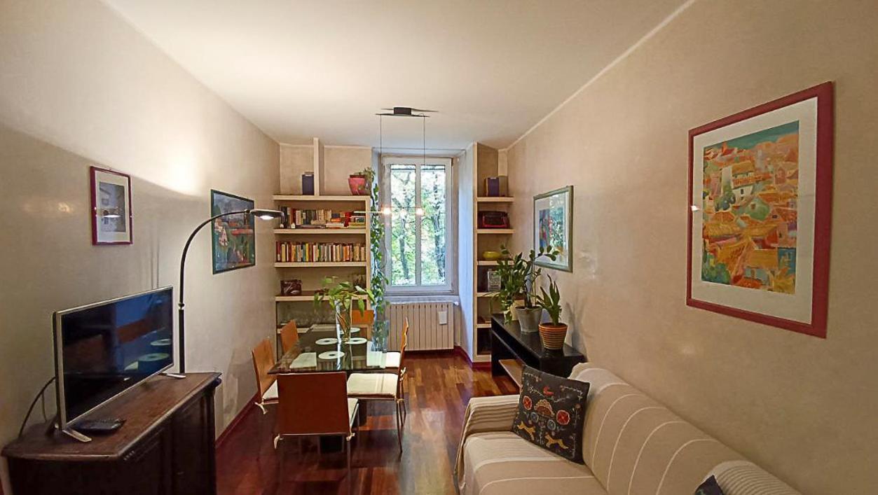 Casa Juli: 70Mq-Centro-Triëst Buitenkant foto